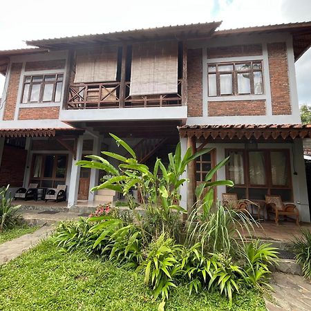 Saka Homestay Boutique & Cafe Magelang Εξωτερικό φωτογραφία